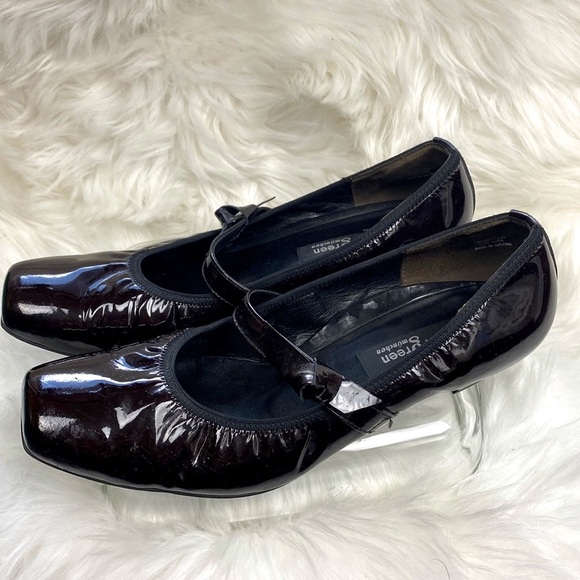 Paul Green Patent Leather Mary Jane Heel Square Toe Bow Sz 9 “Alec" EUC - Picture 1 of 10